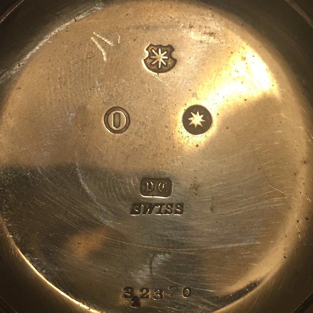 Pseudo hallmarks on a nickel case
